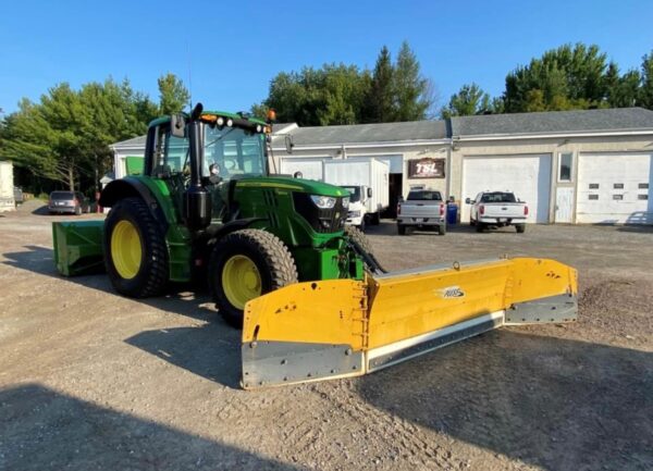 John Deere 6110m 2017